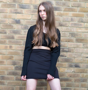 LACHERE Black Pencil Skirt | Above the Knee Length | Stretch - LACHERE